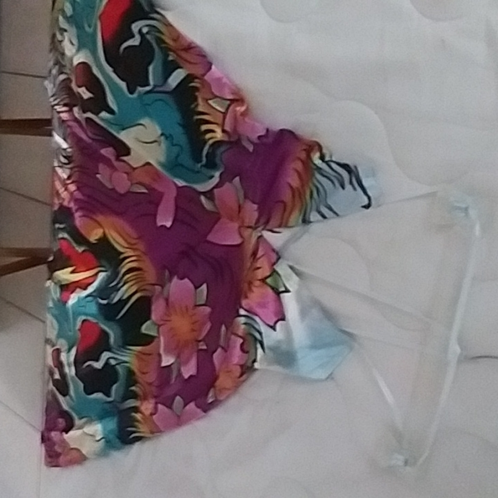 Dress - Picture 7 of 9